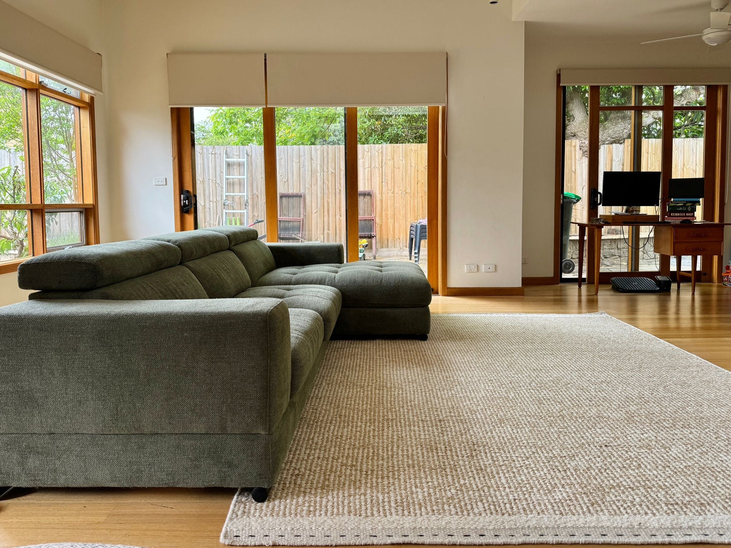 Transform Your Home with a Flat-Weave Hand Woven Rug