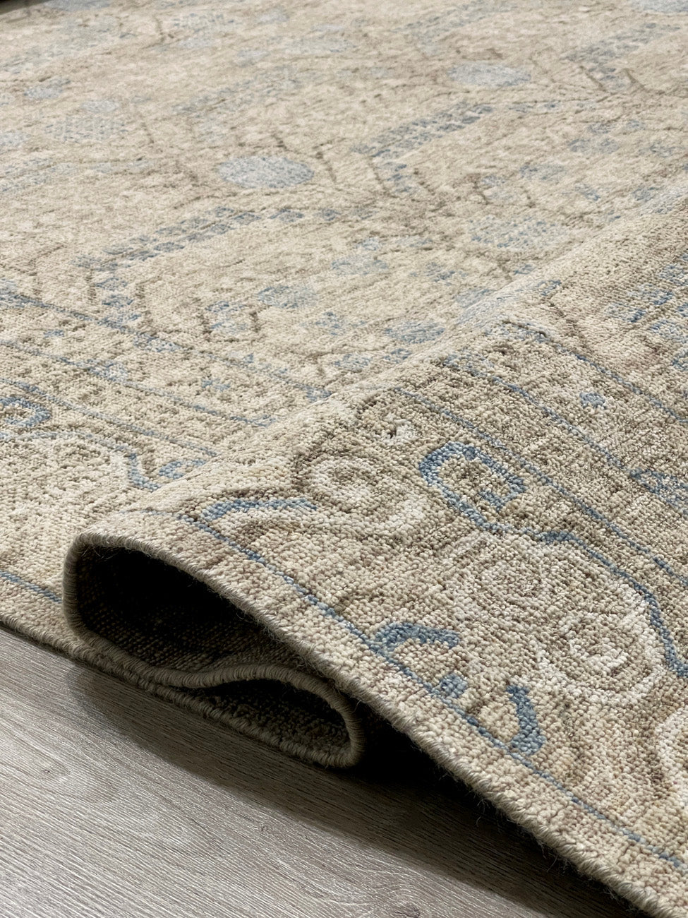 Beige Gold::Image2