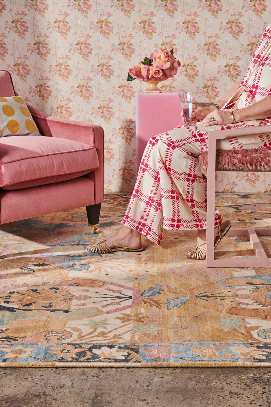 Beige Pink::HeroImage