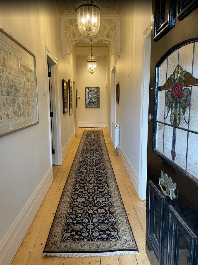 Mathura Runner Black