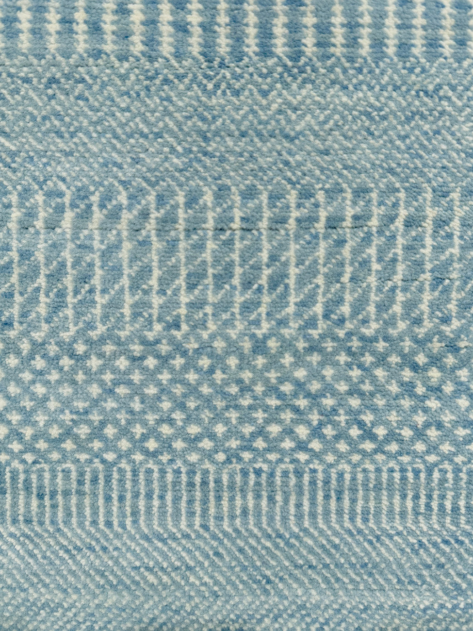 Steppes Runner Denim