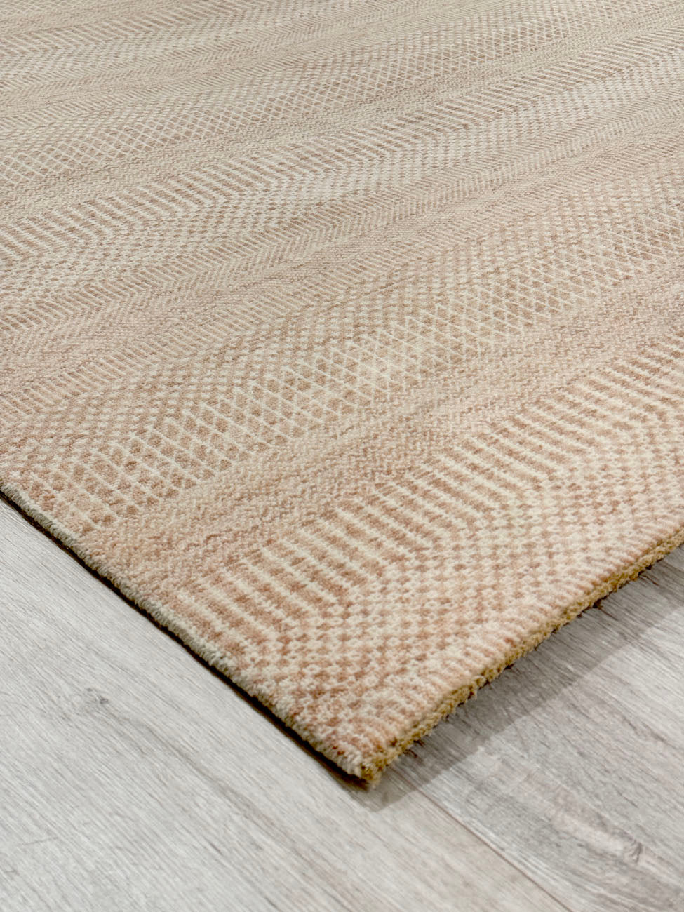 Steppes Runner Pink Lemonade